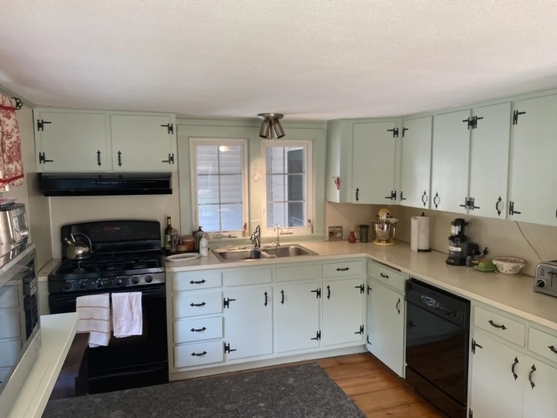 42 Cross Hill Road Wilmot NH 03287