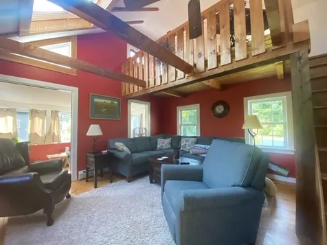 42 Cross Hill Road Wilmot NH 03287