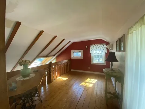 42 Cross Hill Road Wilmot NH 03287