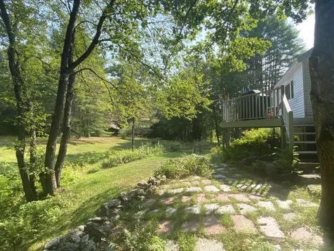 42 Cross Hill Road Wilmot NH 03287
