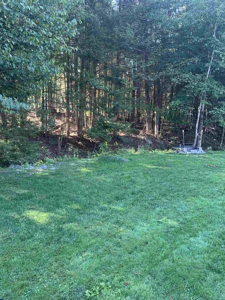 177 Ragged Mountain Road Danbury NH 03230