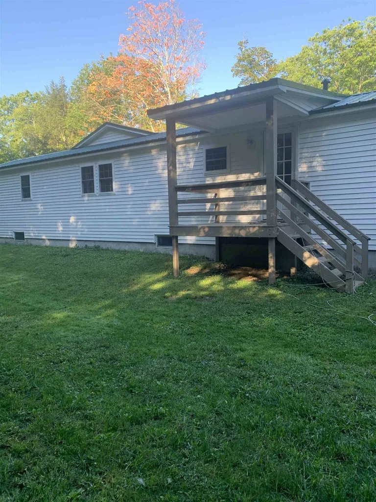 177 Ragged Mountain Road Danbury NH 03230