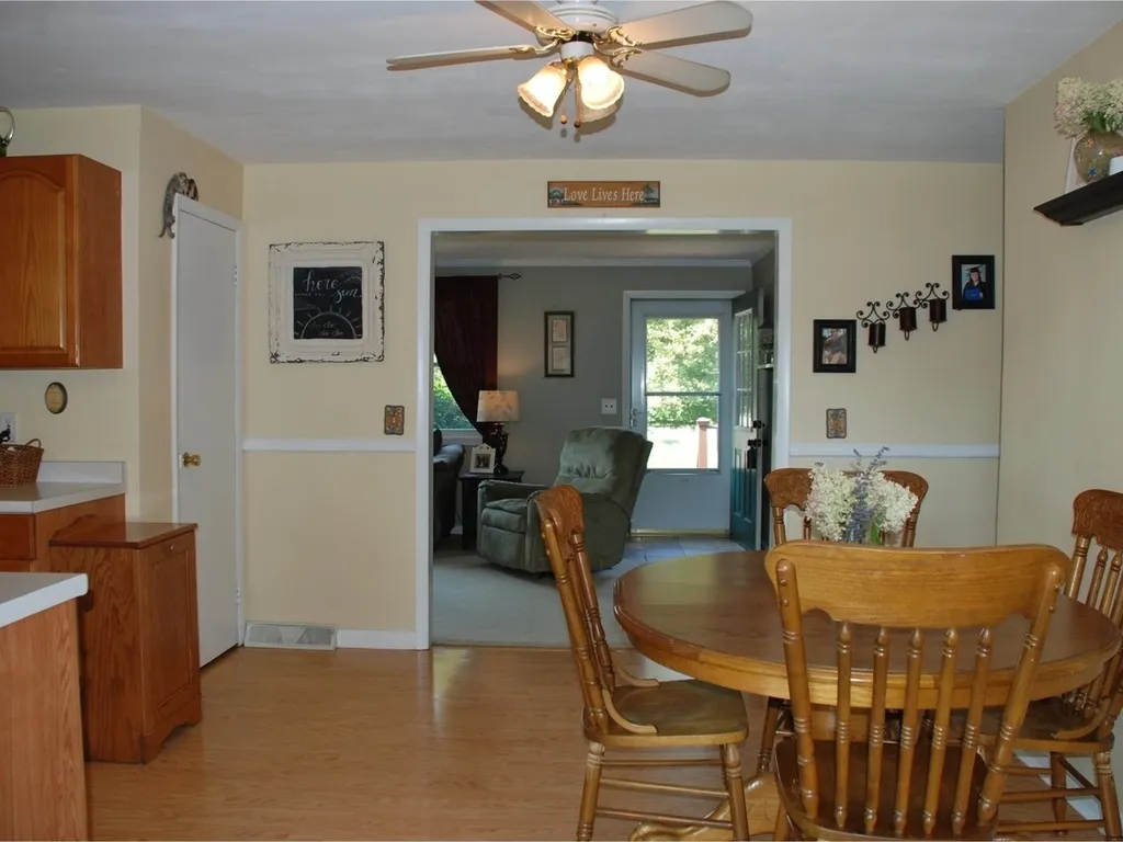 5829 Shelburne Road Shelburne VT 05482