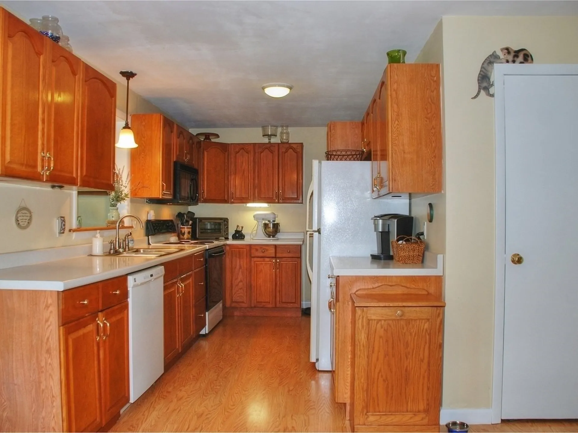 5829 Shelburne Road Shelburne VT 05482