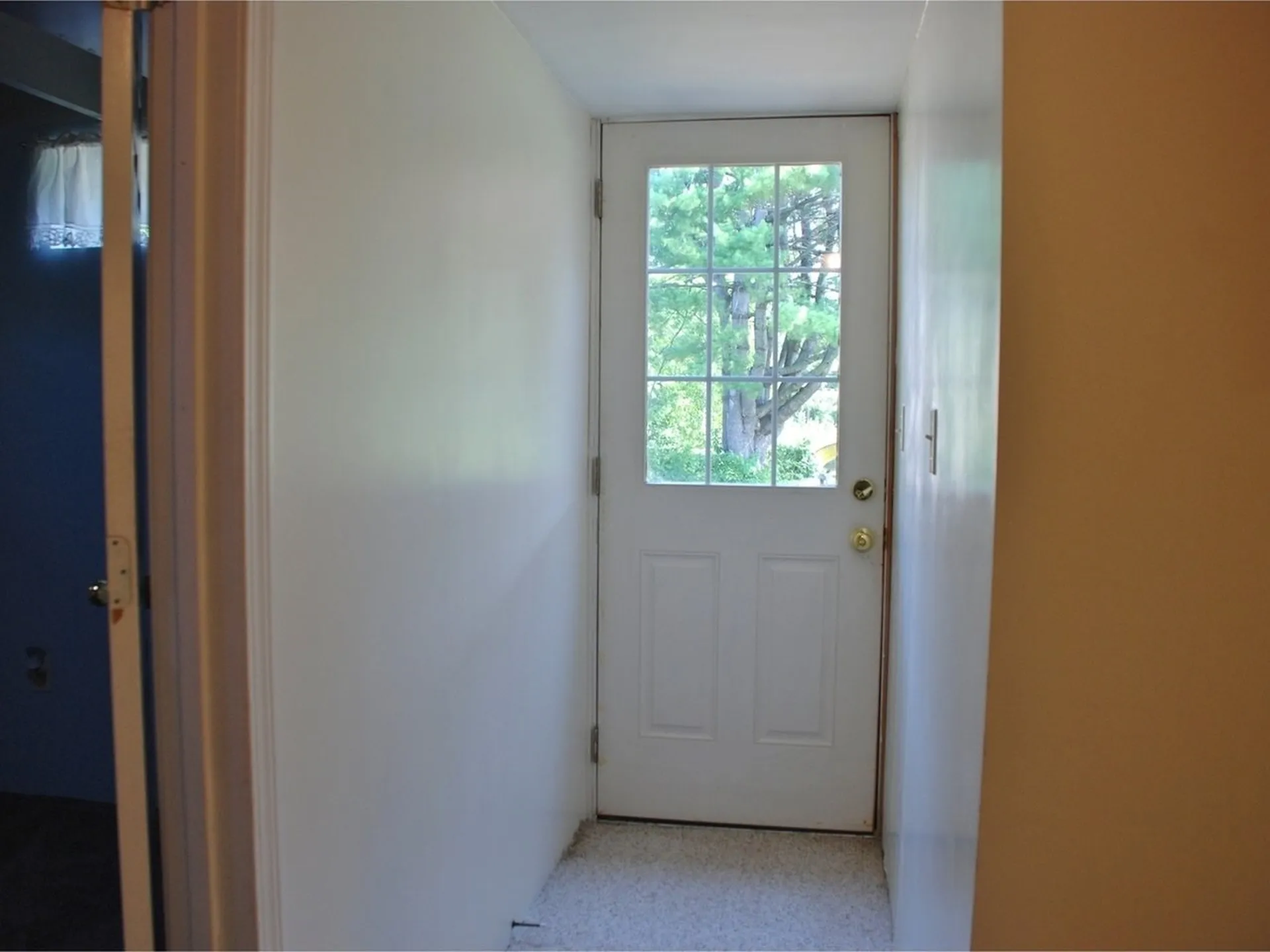 5829 Shelburne Road Shelburne VT 05482