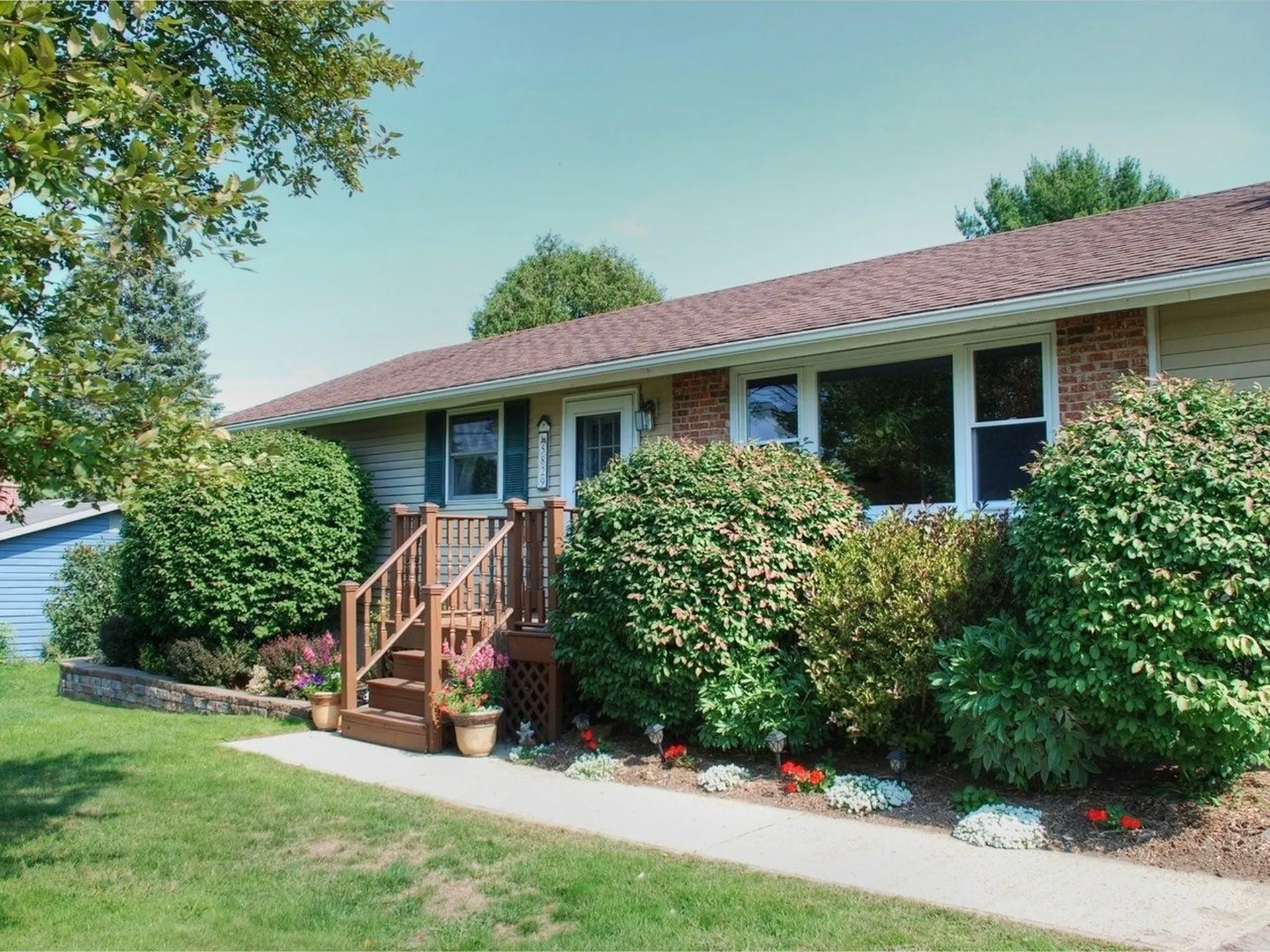 5829 Shelburne Road Shelburne VT 05482