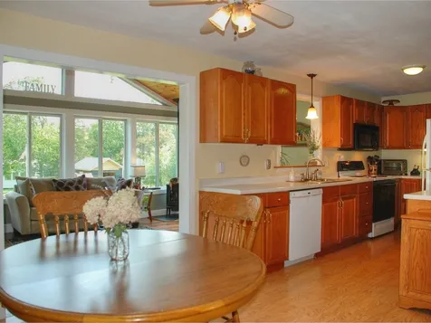 5829 Shelburne Road Shelburne VT 05482