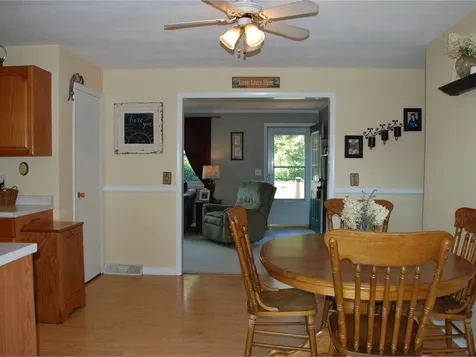 5829 Shelburne Road Shelburne VT 05482