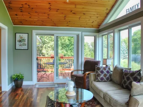 5829 Shelburne Road Shelburne VT 05482