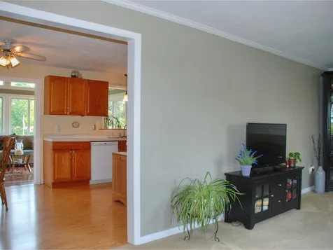 5829 Shelburne Road Shelburne VT 05482