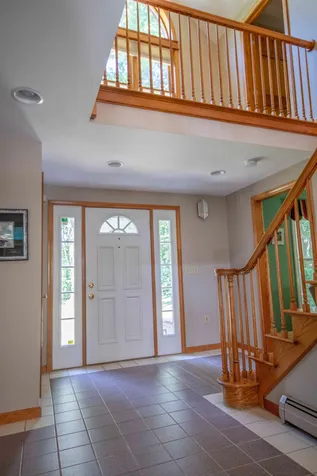42 Anthony Drive Londonderry NH 03053