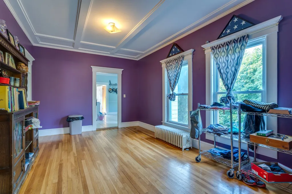 207 High Street Somersworth NH 03878