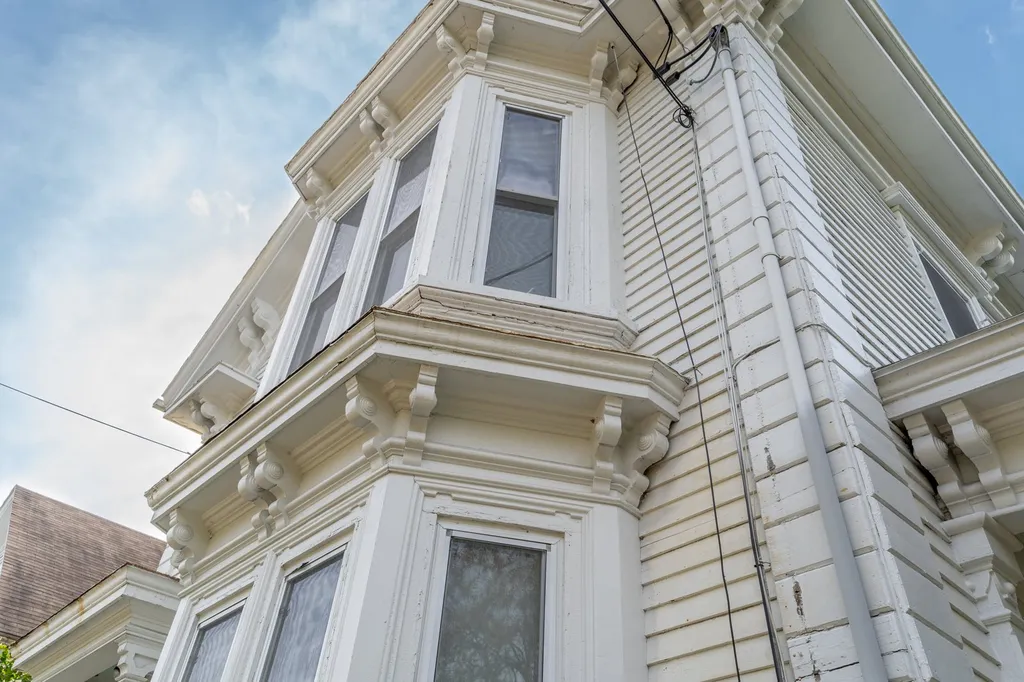 207 High Street Somersworth NH 03878