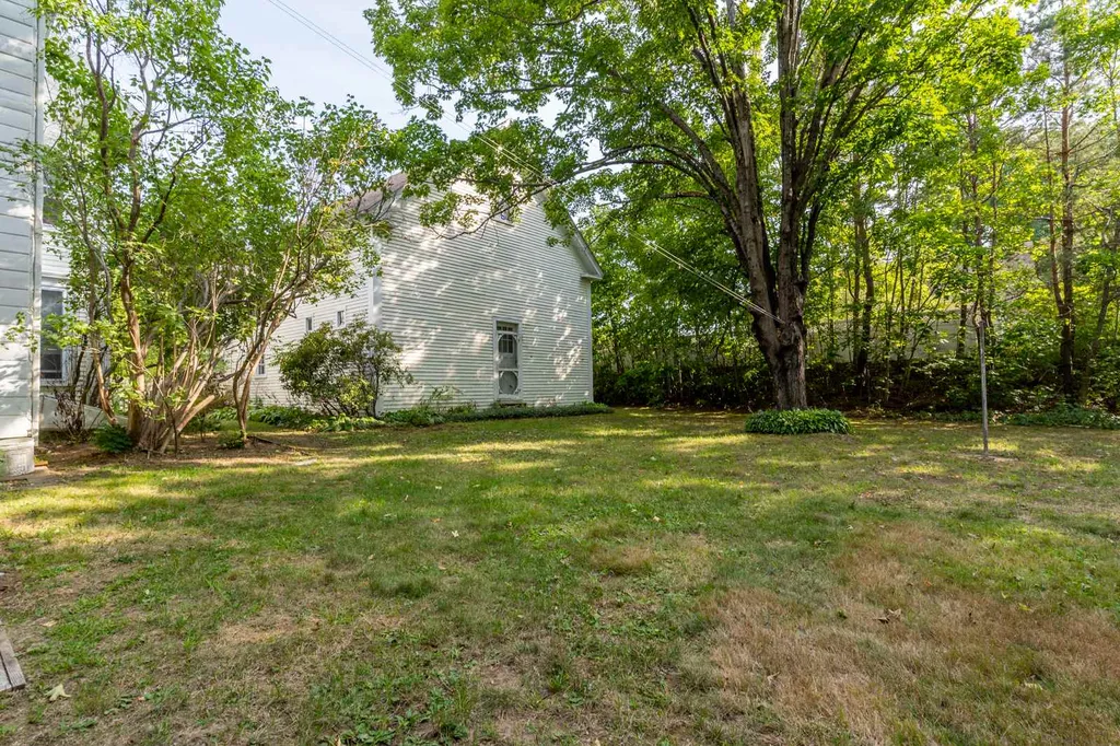 207 High Street Somersworth NH 03878