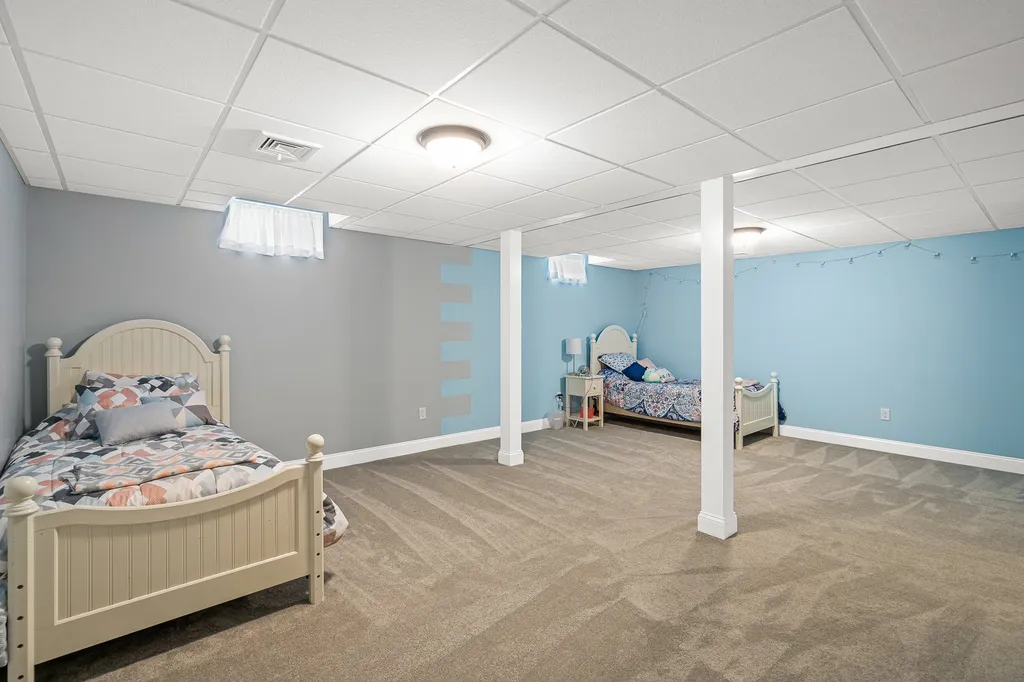 41 Silver Brook Road Salem NH 03079