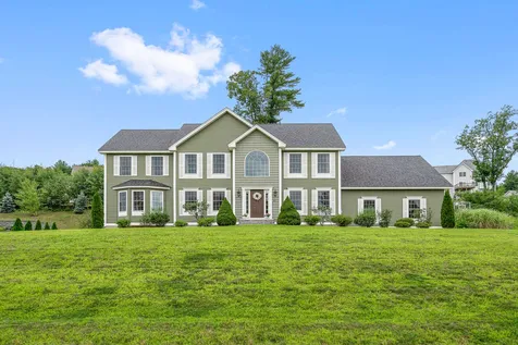 41 Silver Brook Road Salem NH 03079