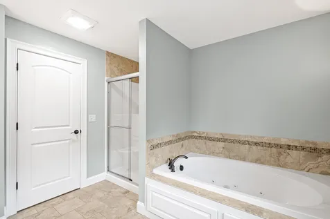 41 Silver Brook Road Salem NH 03079