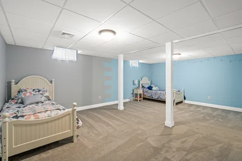 41 Silver Brook Road Salem NH 03079