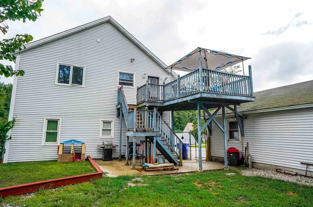 398 Riverdale Avenue Manchester NH 03103