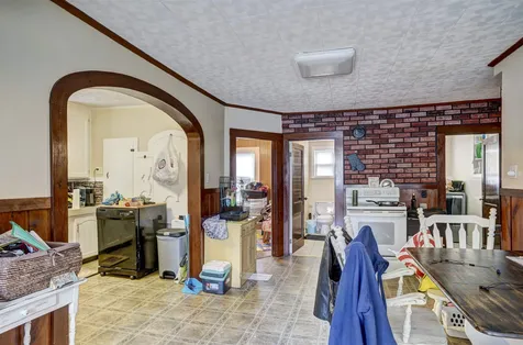 398 Riverdale Avenue Manchester NH 03103