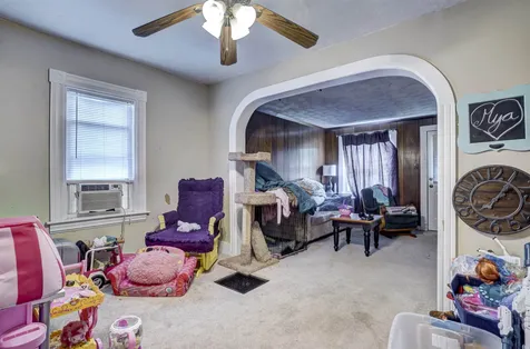 398 Riverdale Avenue Manchester NH 03103