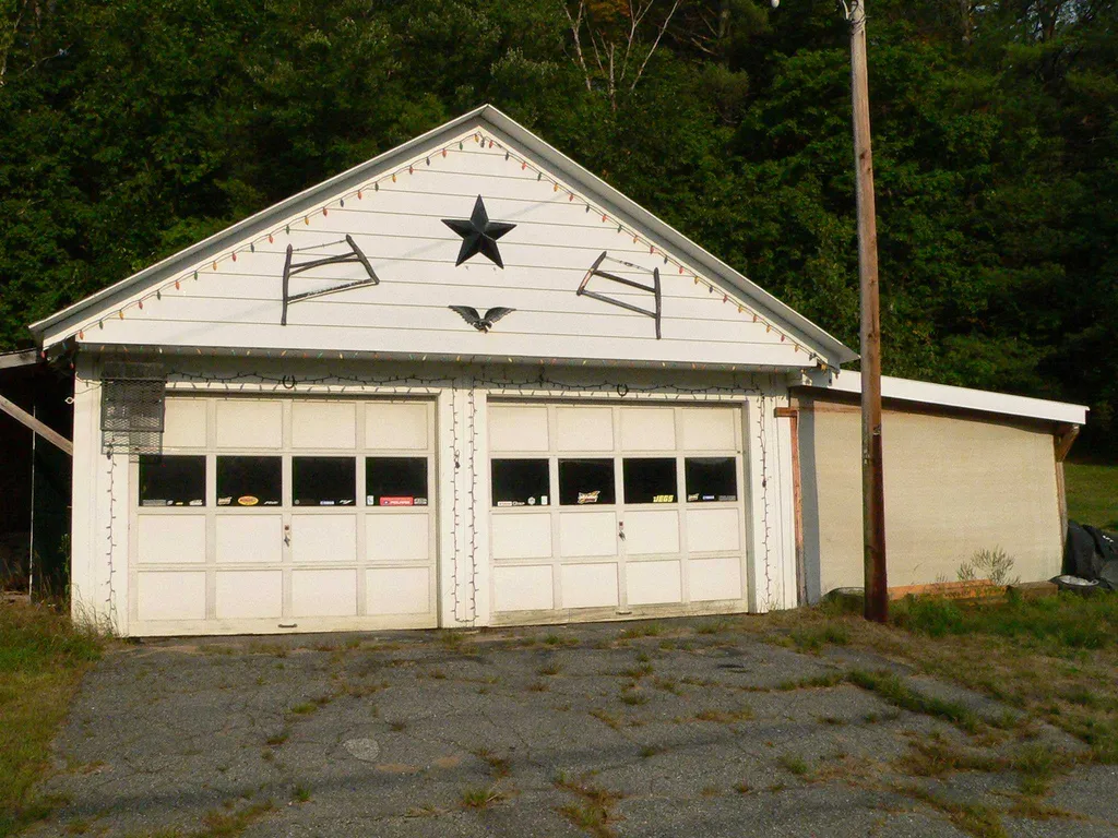 6 Us Route 3 Stratford NH 03590