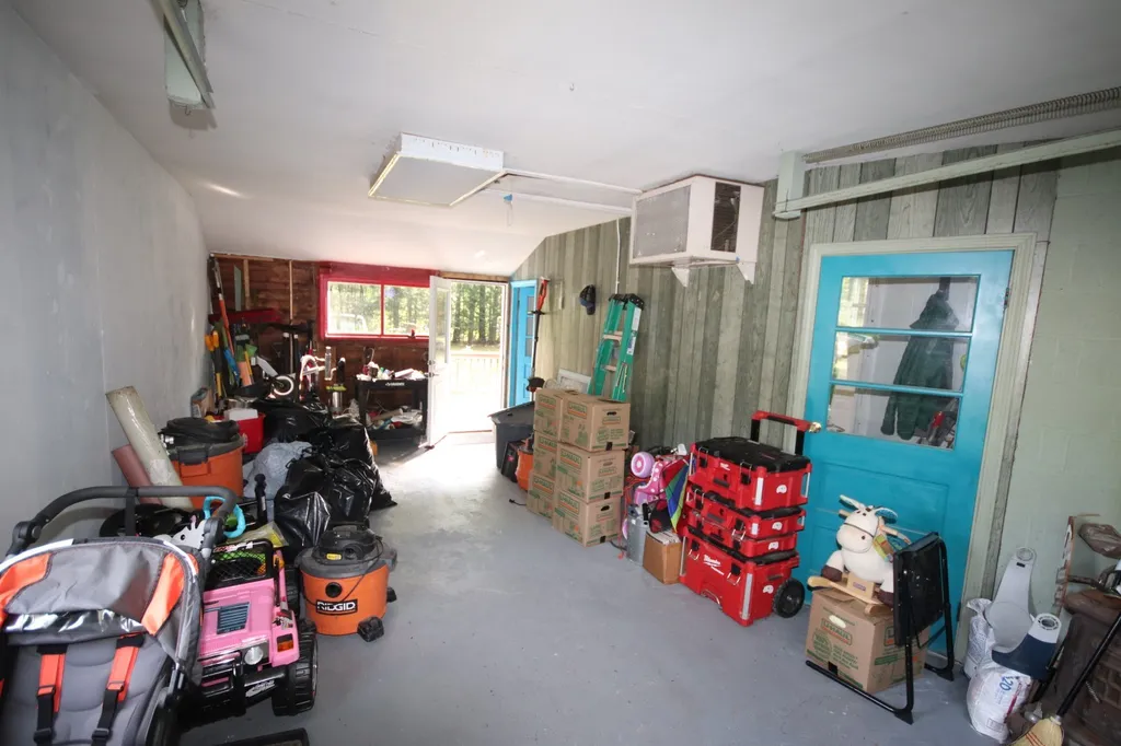 64 Bellamy Road Dover NH 03820-4324