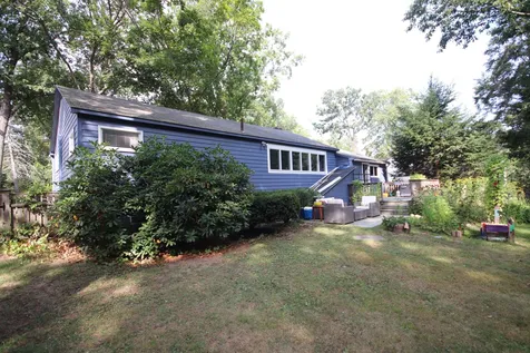 64 Bellamy Road Dover NH 03820-4324