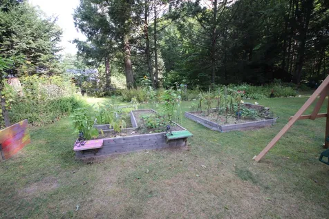 64 Bellamy Road Dover NH 03820-4324