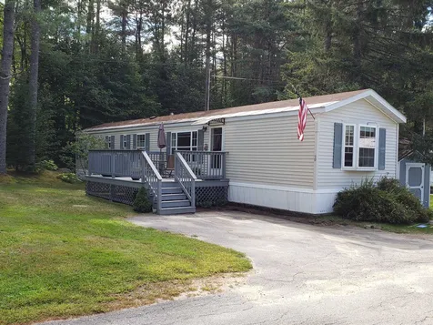 90 Dow Avenue Franconia NH 03580