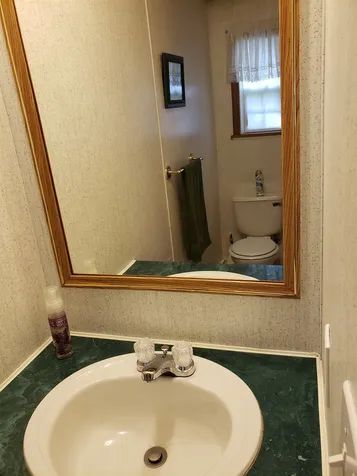 90 Dow Avenue Franconia NH 03580