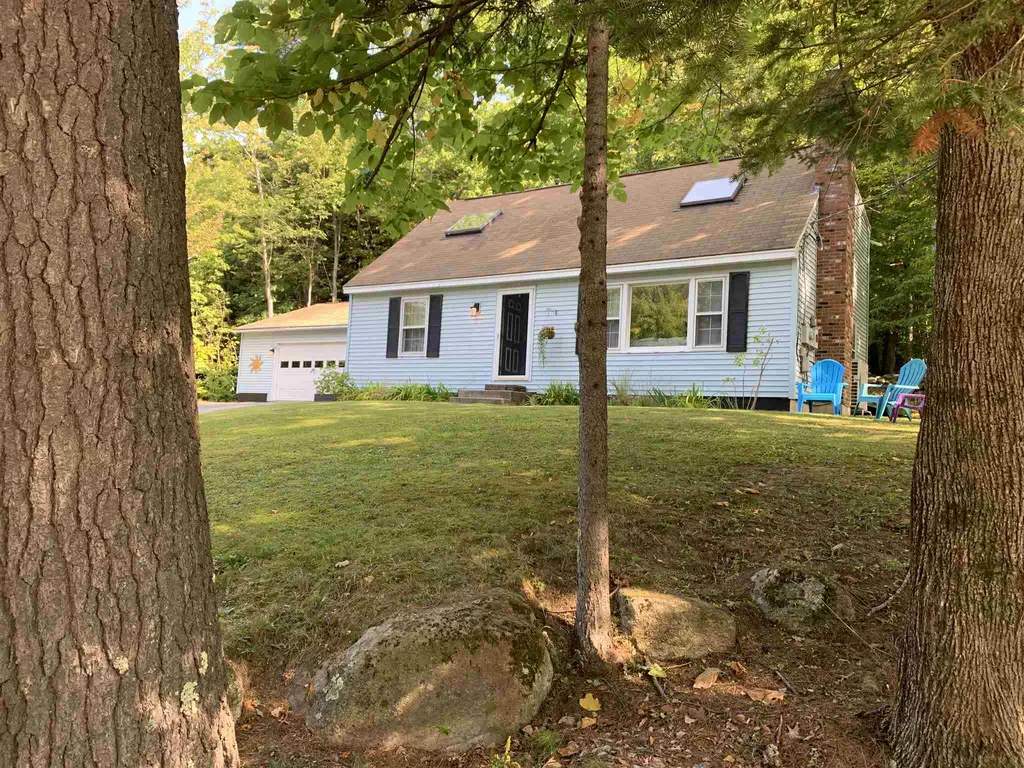 337 Barrett Road New London NH 03257