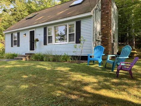 337 Barrett Road New London NH 03257