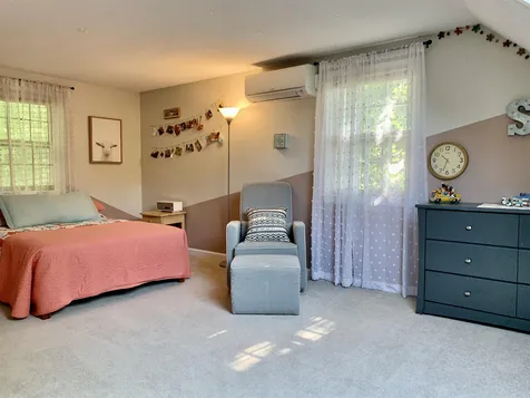337 Barrett Road New London NH 03257