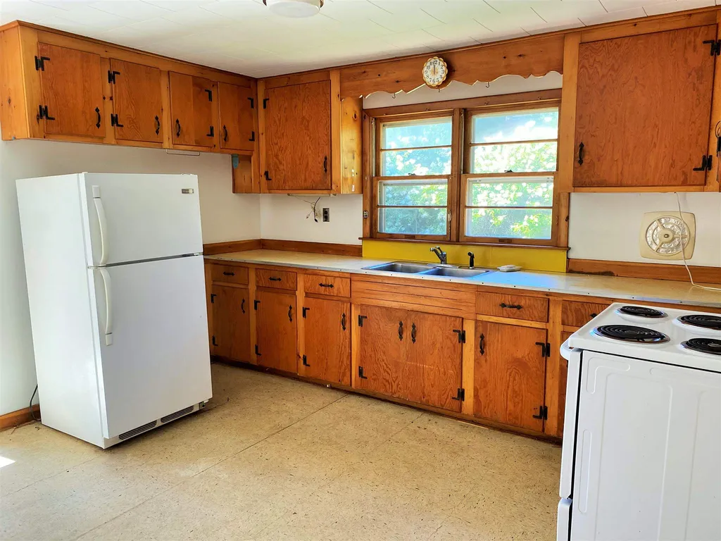 5 Leary Court Exeter NH 03833