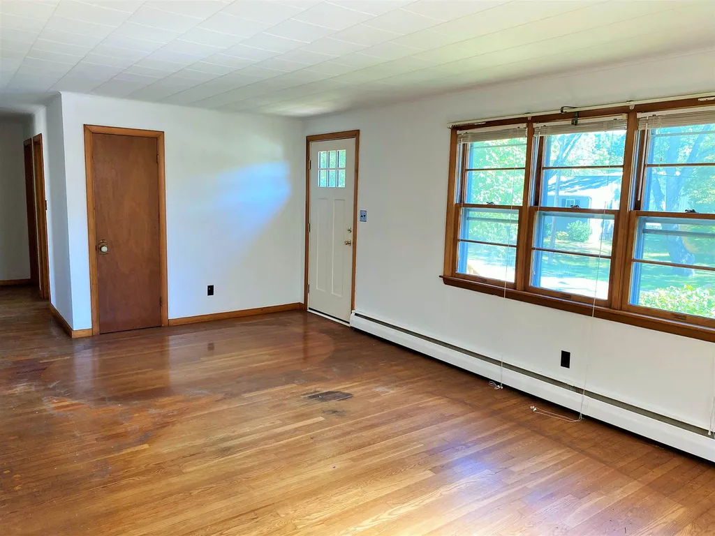 5 Leary Court Exeter NH 03833