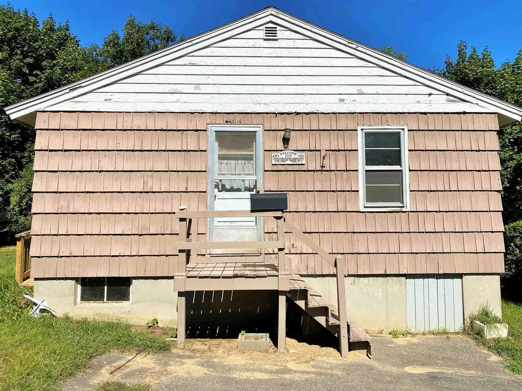 5 Leary Court Exeter NH 03833