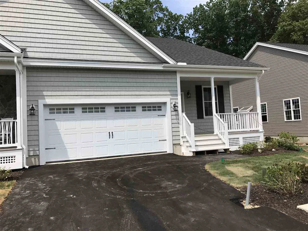 54 Cielo Drive Dover NH 03820