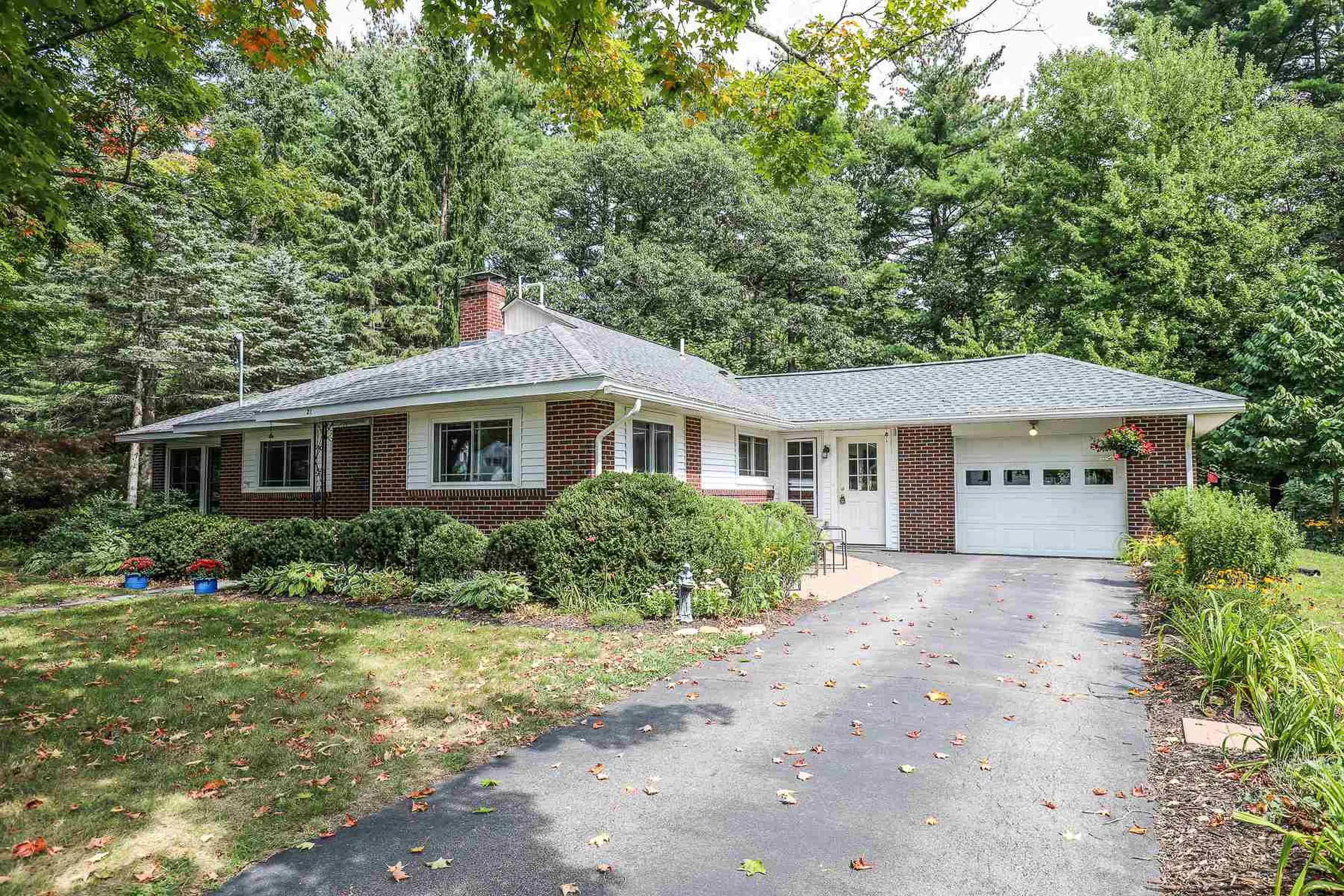 21 Brookside Drive Concord NH 03301