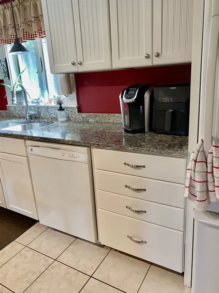 101 River Road Allenstown NH 03275