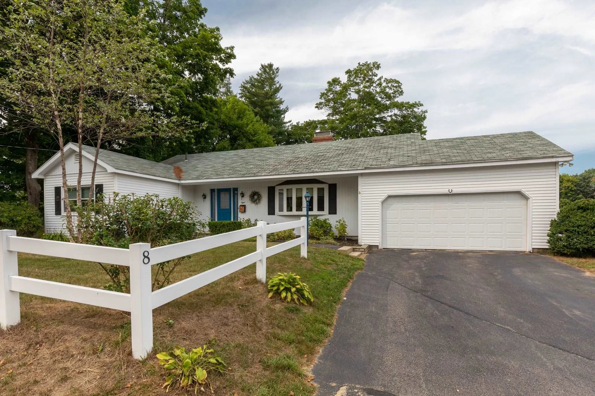 8 Woodlawn Circle Exeter NH 03833