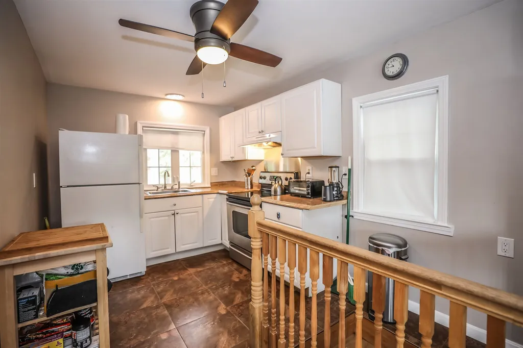 96 Lynchville Park Road Goffstown NH 03045