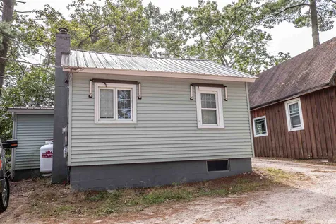 96 Lynchville Park Road Goffstown NH 03045