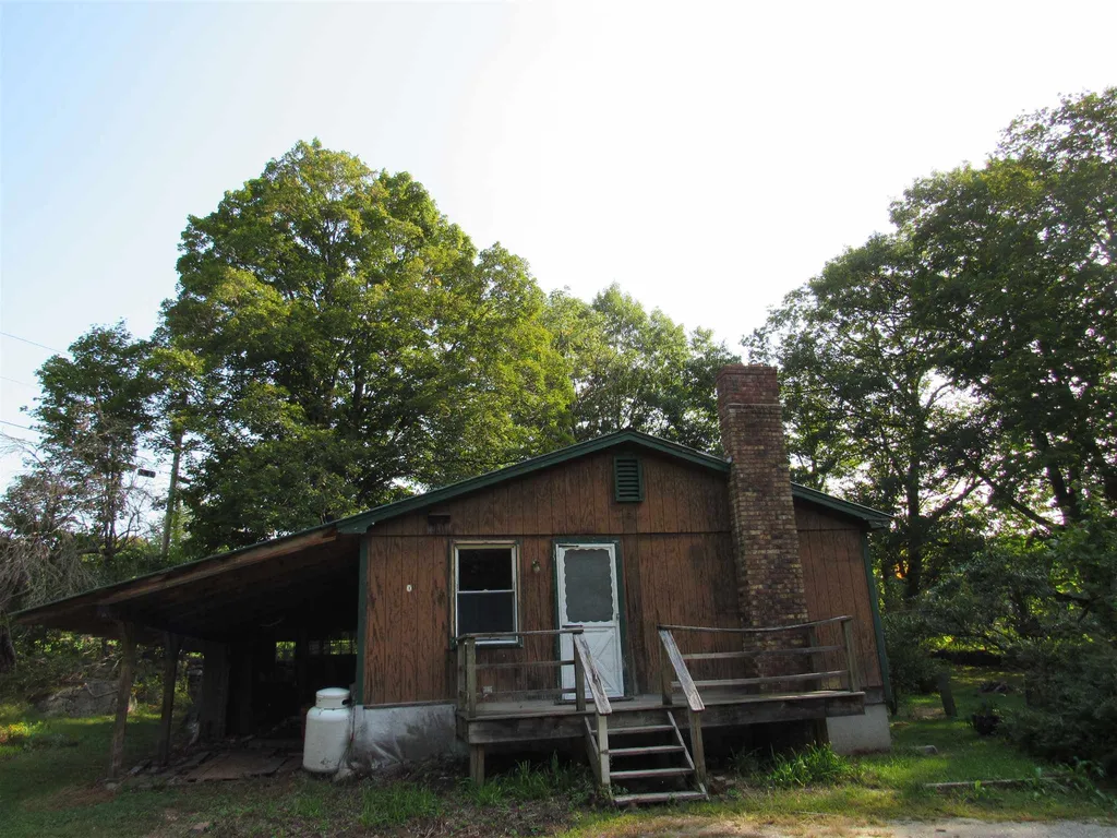 186 Lacross Road Springfield VT 05156