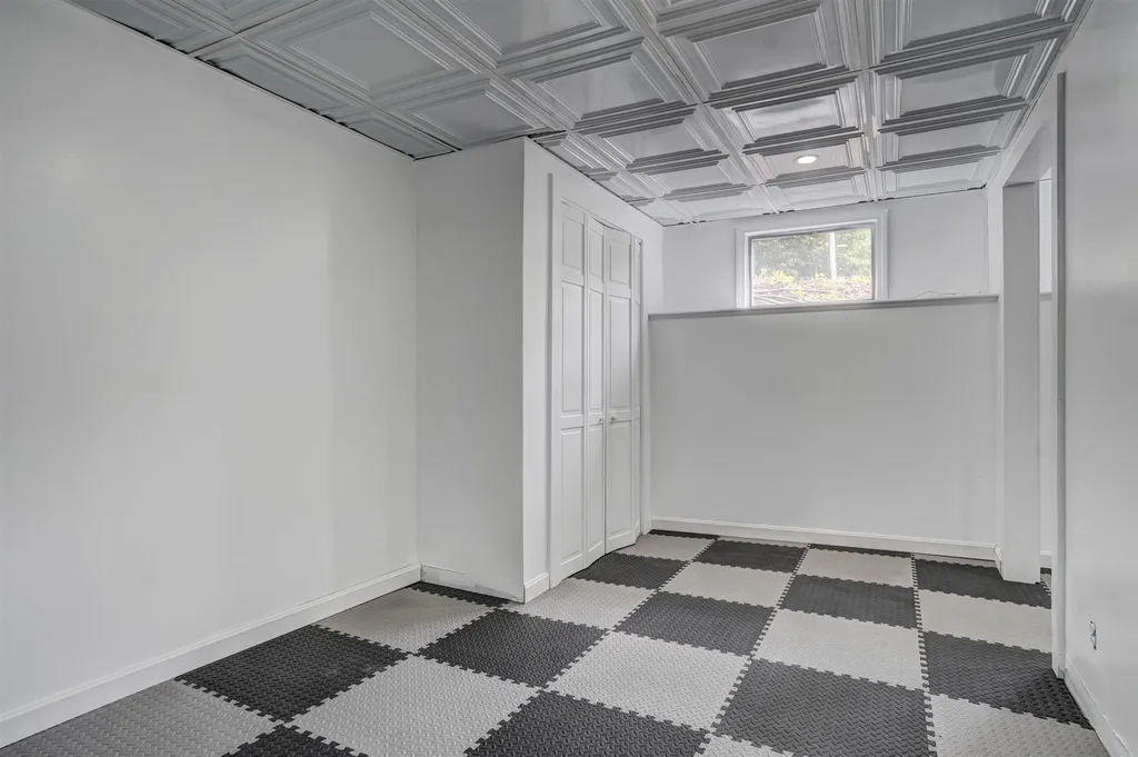 125 Marcel Road Mason NH 03048