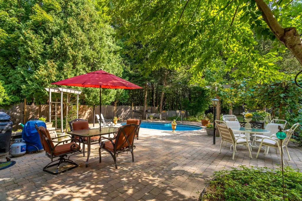 239 Post Road North Hampton NH 03862