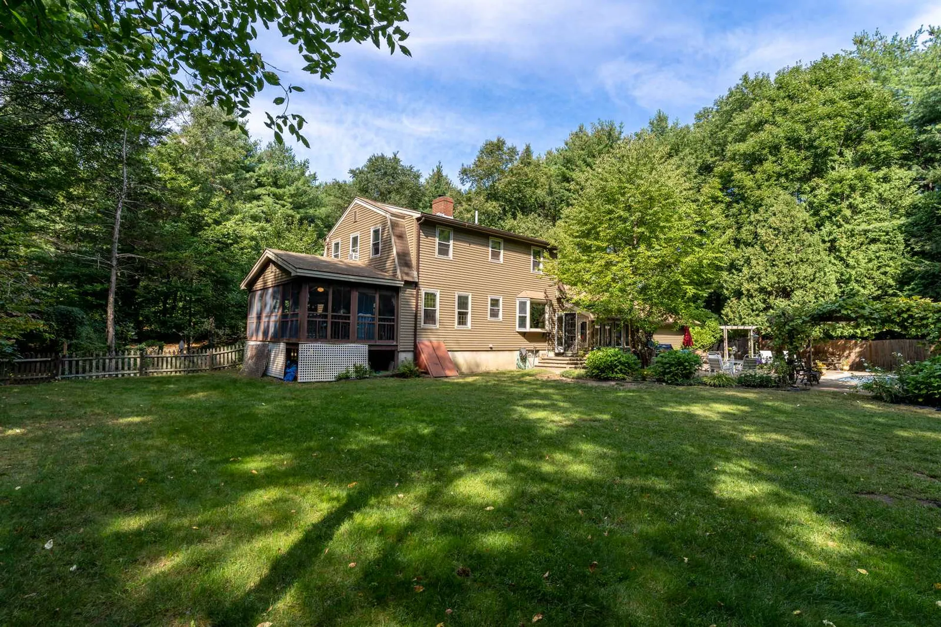 239 Post Road North Hampton NH 03862