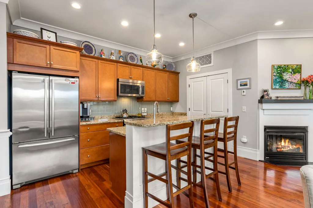51 Islington Street Portsmouth NH 03801