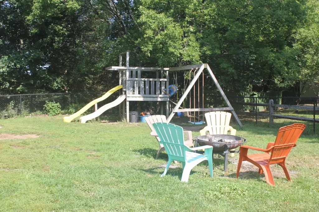 29 Pine Street Springfield VT 05156