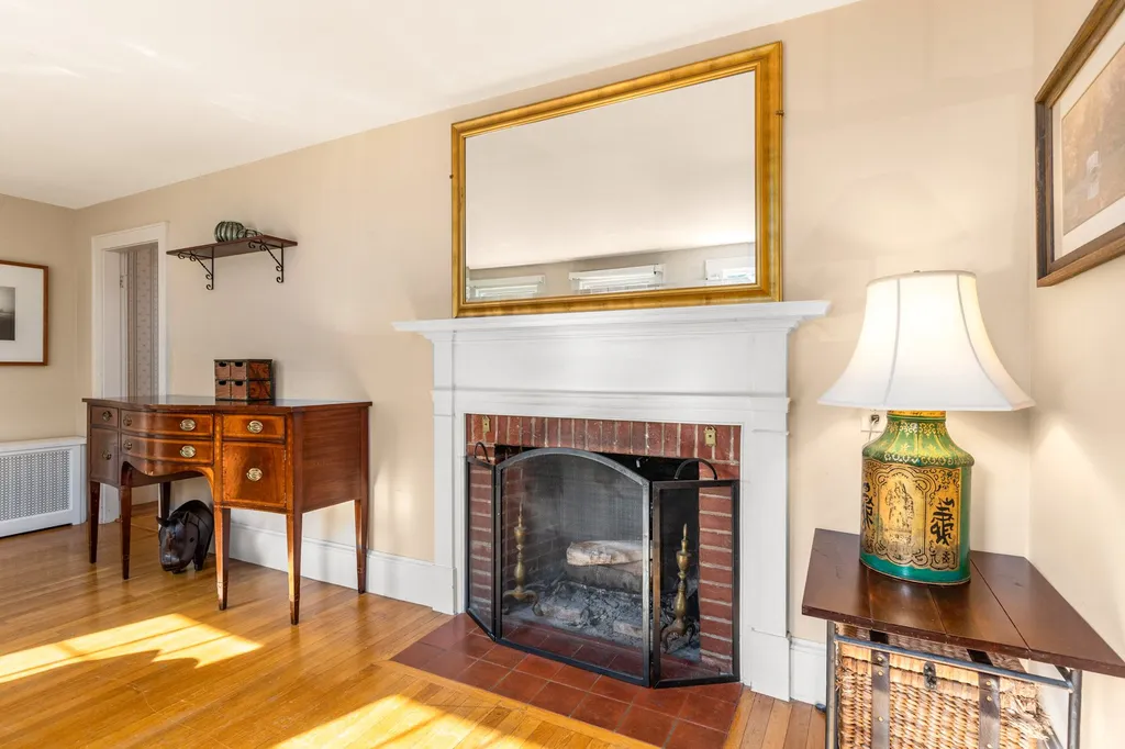28 Towle Avenue Hampton NH 03842